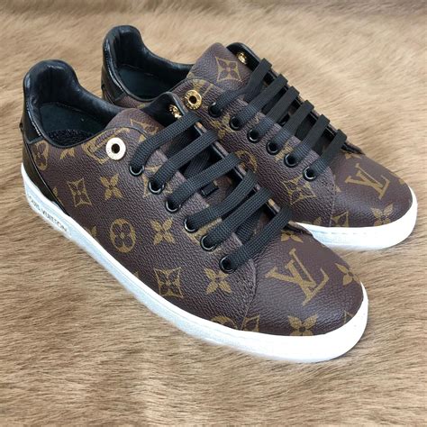 who makes Louis Vuitton sneakers